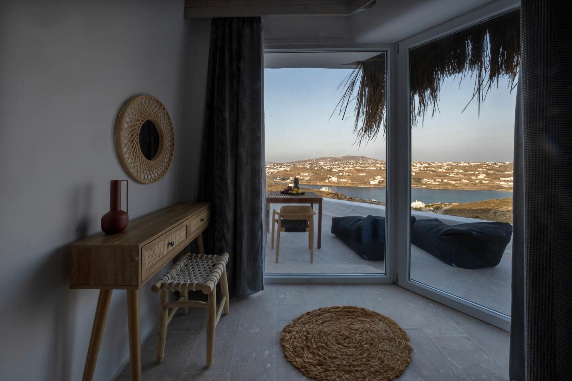White Stone Mykonos Otel Agios Ioannis Diakoftis Dış mekan fotoğraf
